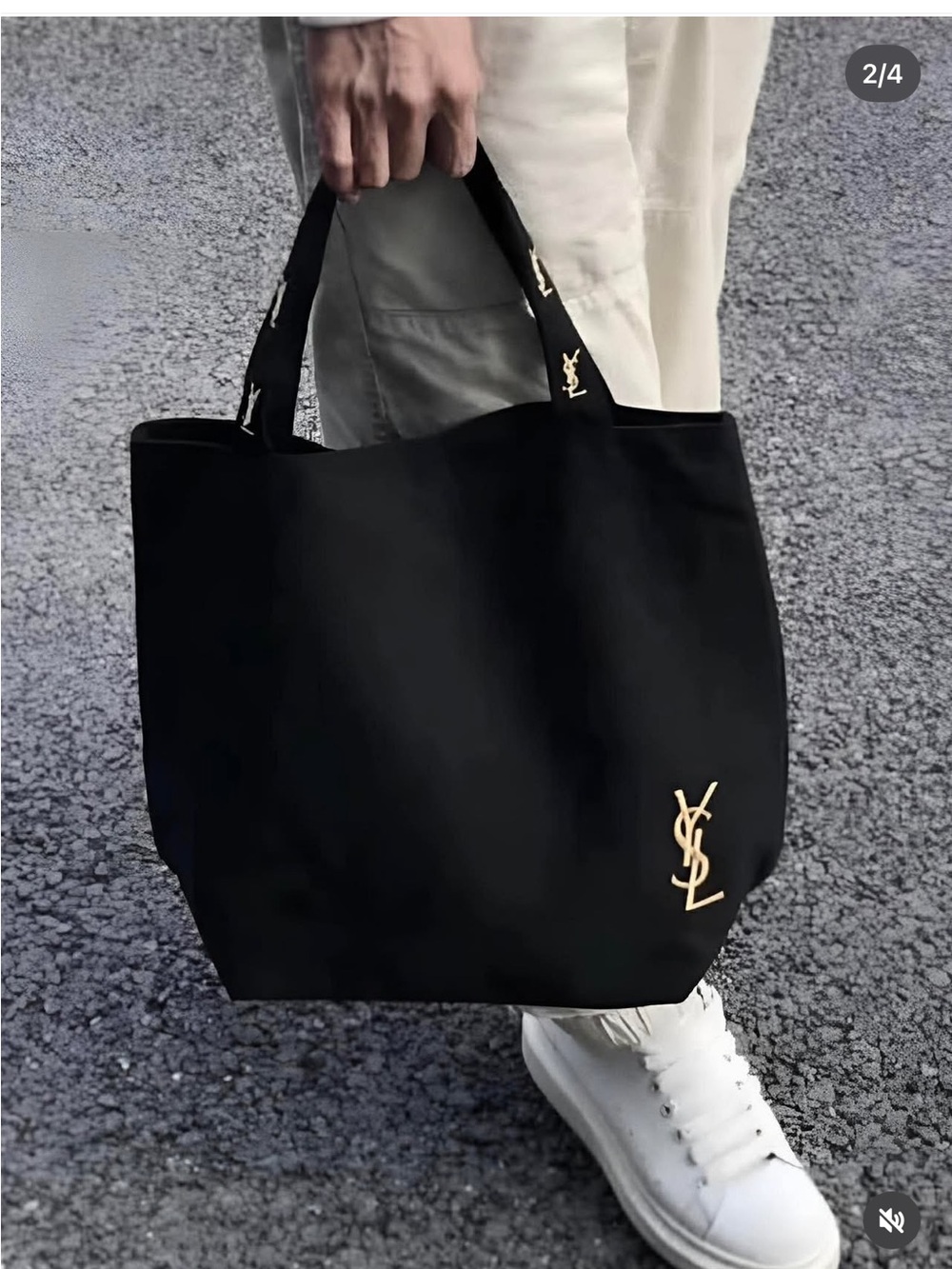 YSL Tote VIP Gift Bag - Picture 4 of 5